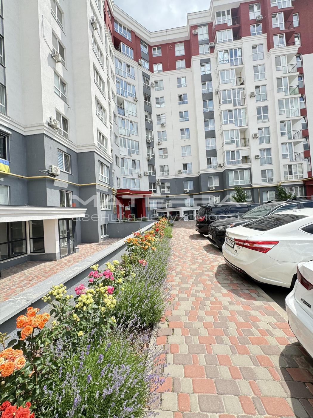 Продажа 1-комнатной квартиры 39 м², Единства ул.