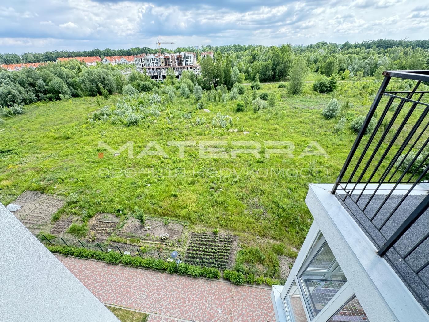 Продажа 1-комнатной квартиры 39 м², Единства ул.