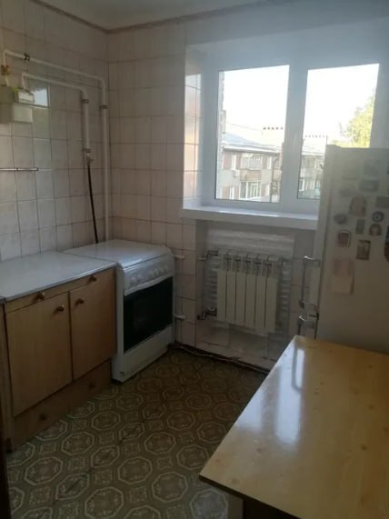 Продаж 1-кімнатної квартири 35 м², Супруна вул.