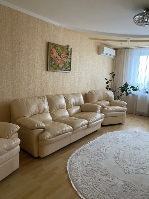 Продаж 3-кімнатної квартири 112.3 м², Герасима Кондратьєва вул.