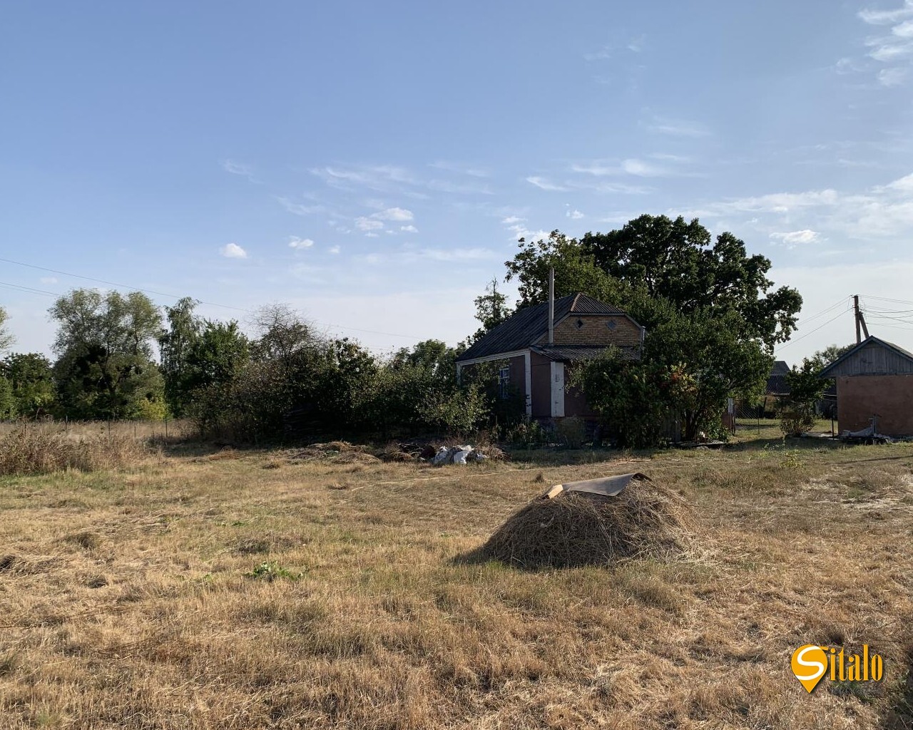 Продаж ділянки під індивідуальне житлове будівництво 40 соток