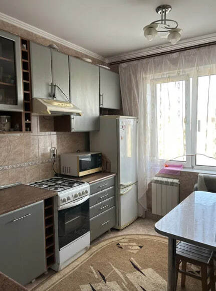 Продаж 3-кімнатної квартири 64 м², Ковпака вул.