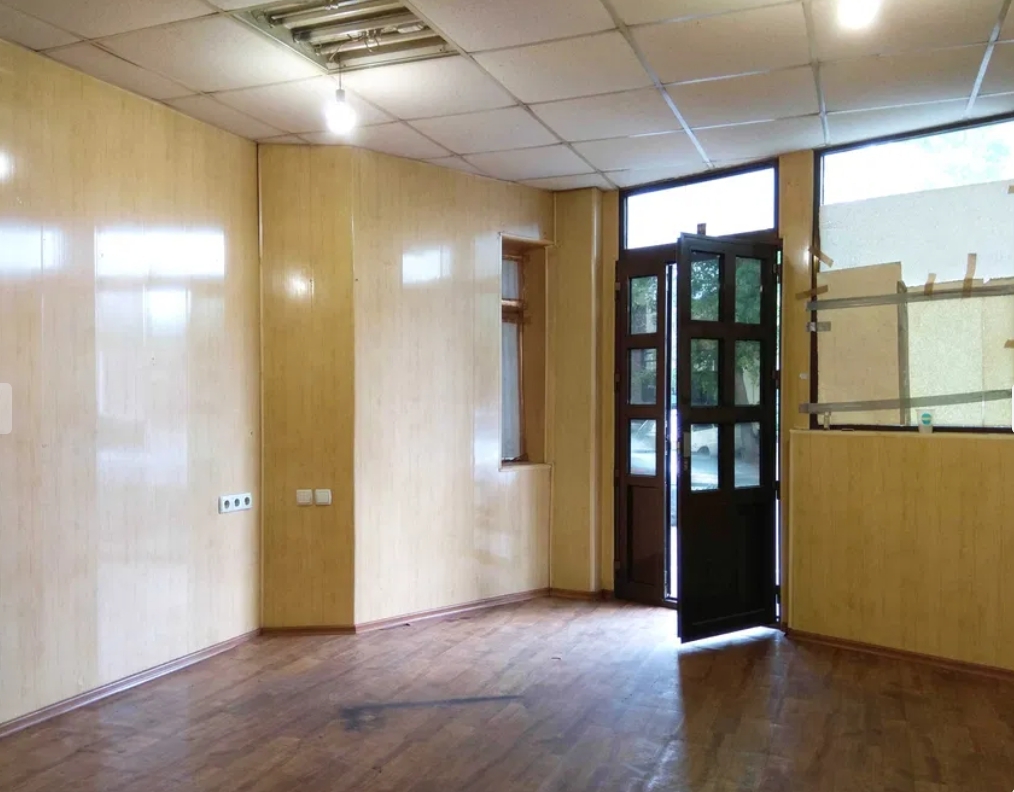 Аренда помещения свободного назначения 70 м², Якова Бреуса ул.
