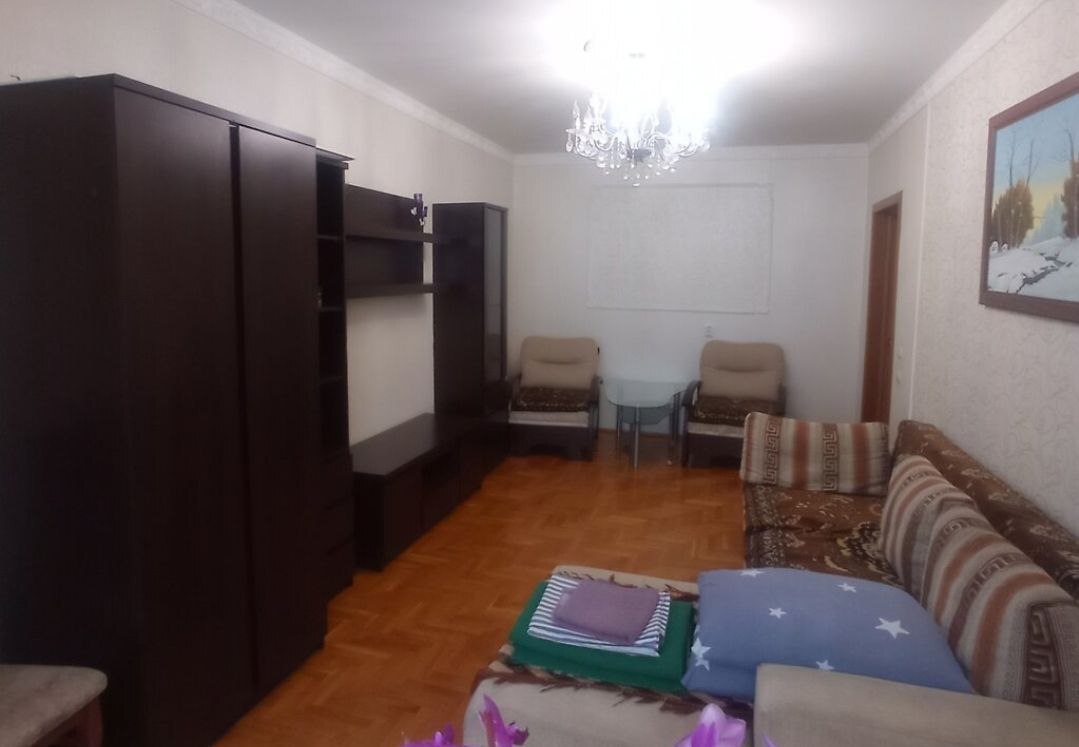 Оренда 2-кімнатної квартири 50 м², Панаса Мирного вул.