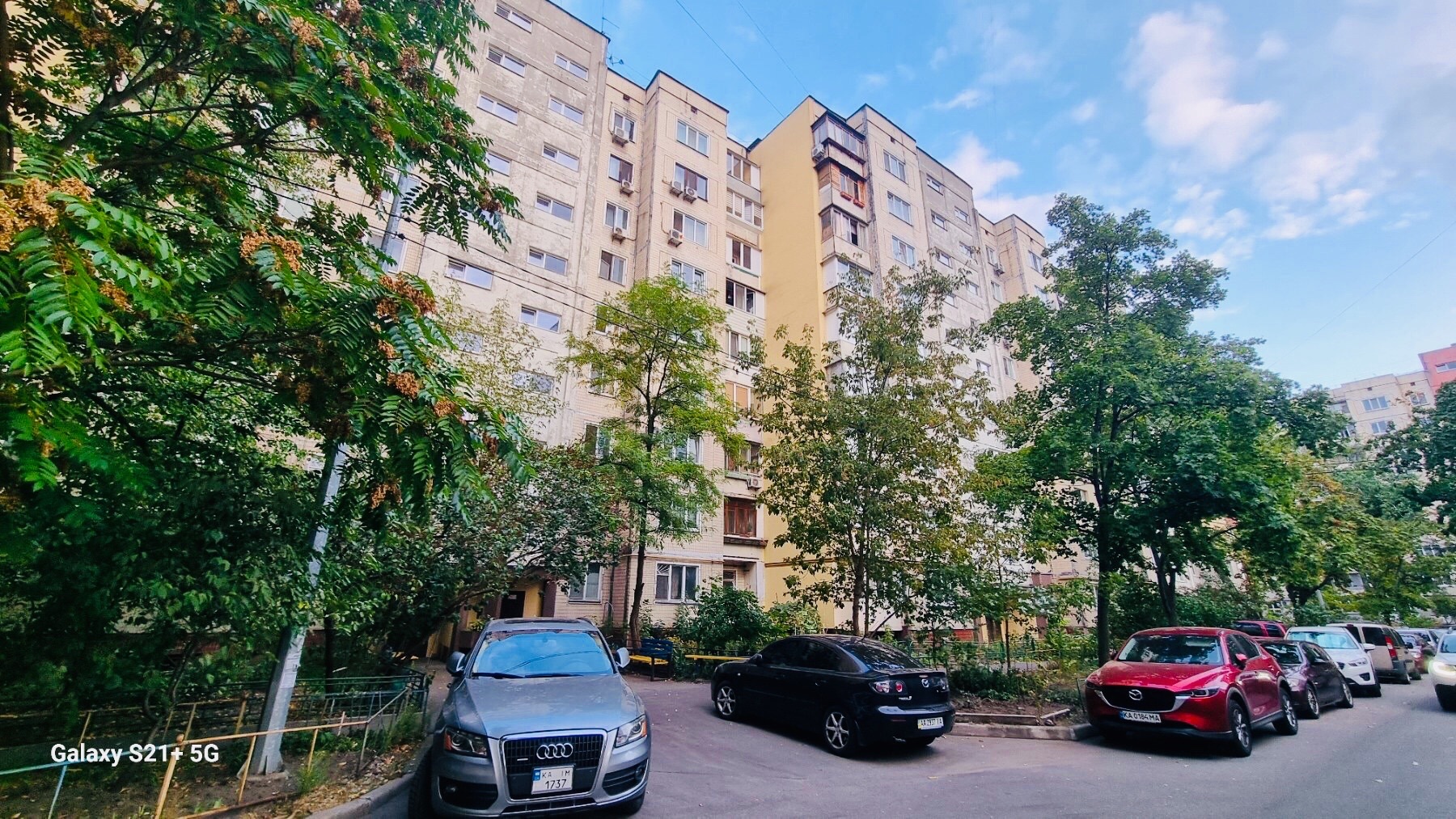 Продажа 3-комнатной квартиры 65 м², Зои Гайдай ул., 9/8