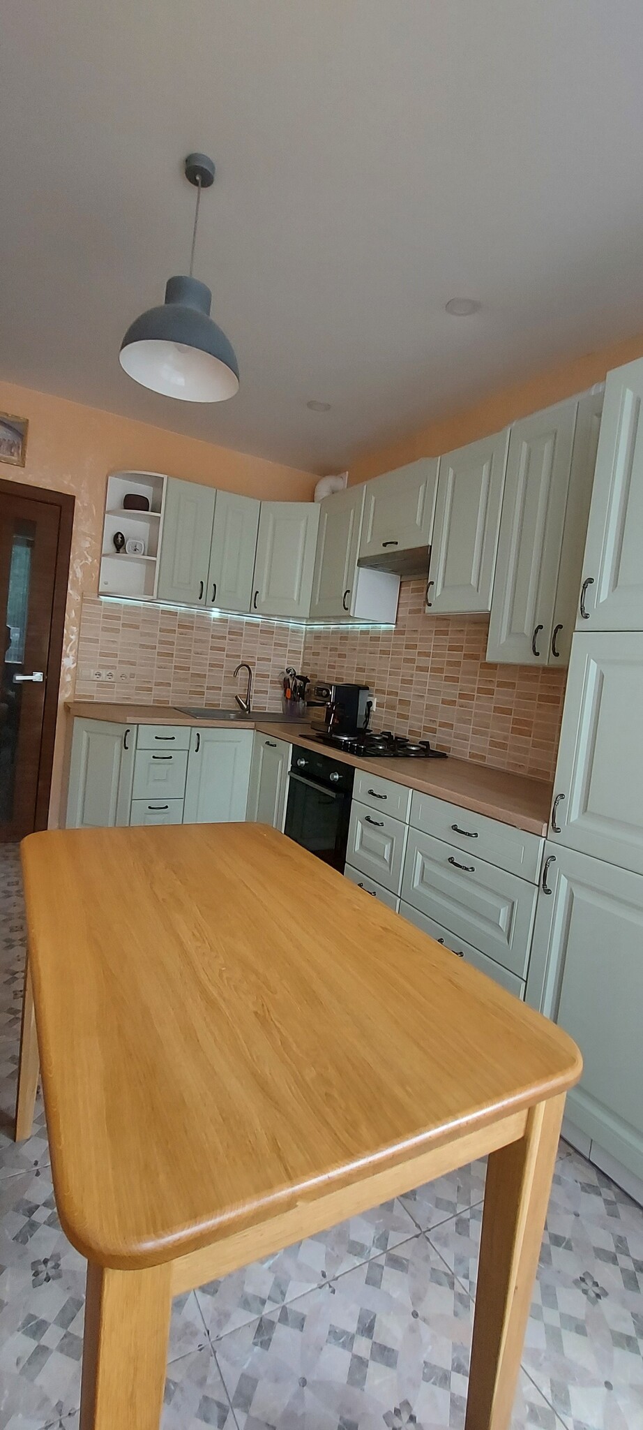 Продаж 2-кімнатної квартири 55 м², Мінеральна вул., 7