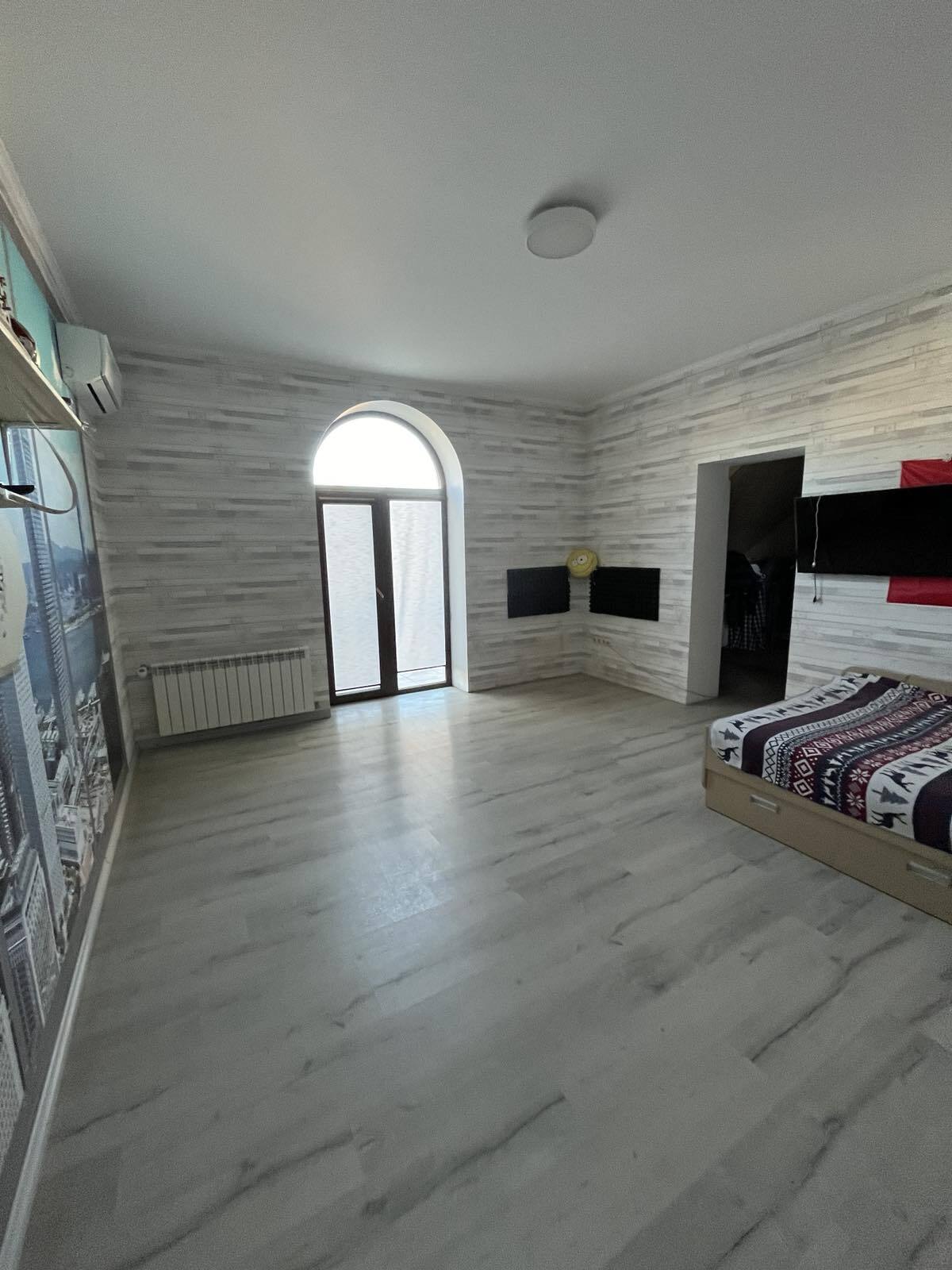 Продажа дома 300 м², Корабельная ул., Совиньон