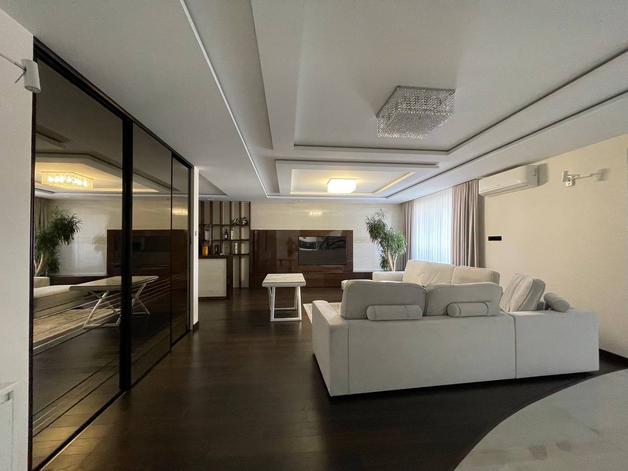 Продажа 2-уровневой квартиры 209.9 м², Заречанская ул., 11В