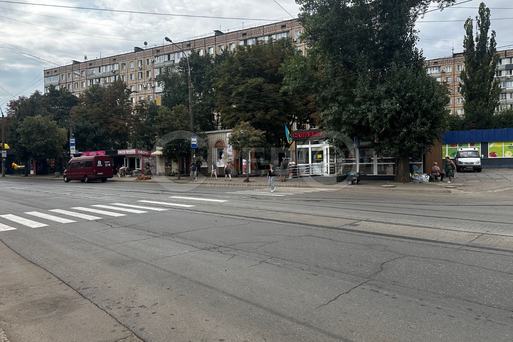 Продаж магазину 76.1 м², Свято-Миколаївська вул.