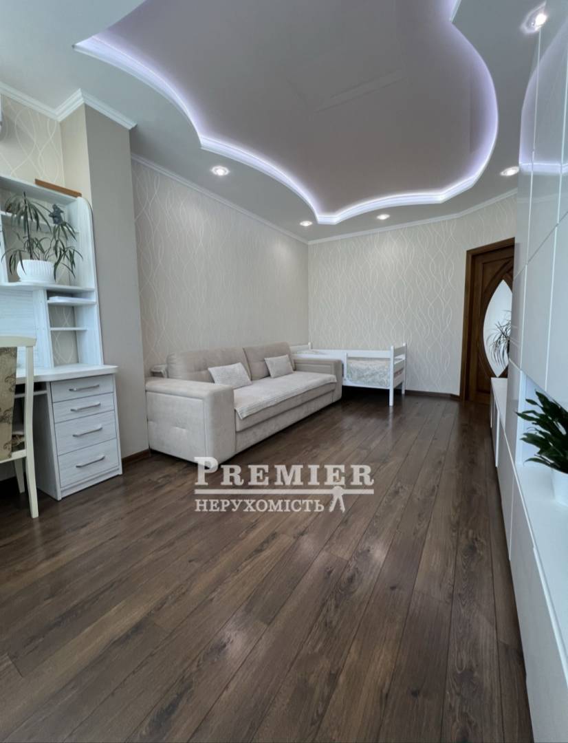 Продажа 2-комнатной квартиры 62 м², Генерала Бочарова ул.