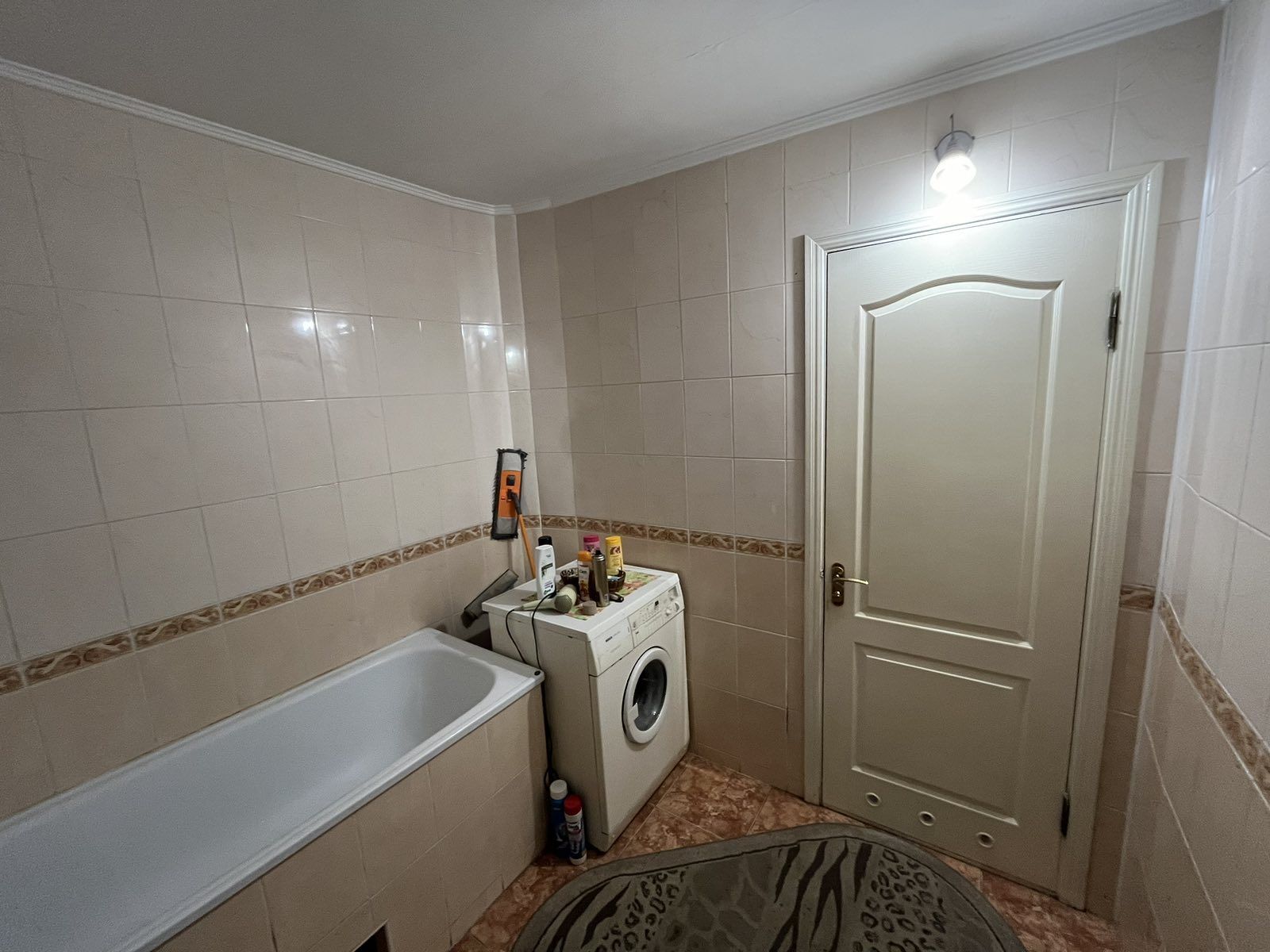 Оренда 1-кімнатної квартири 60 м², Кам'янецька вул.