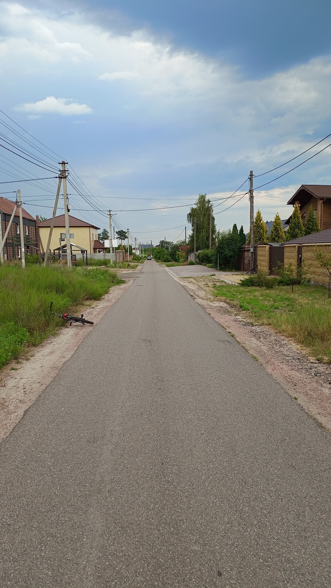 Продаж ділянки під індивідуальне житлове будівництво 8.4 соток