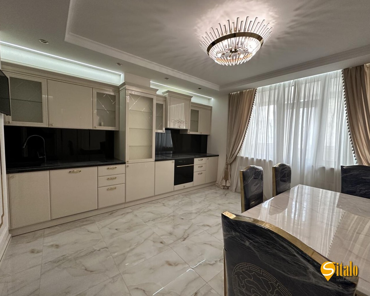 Продаж 3-кімнатної квартири 125 м², Коперника вул., 3