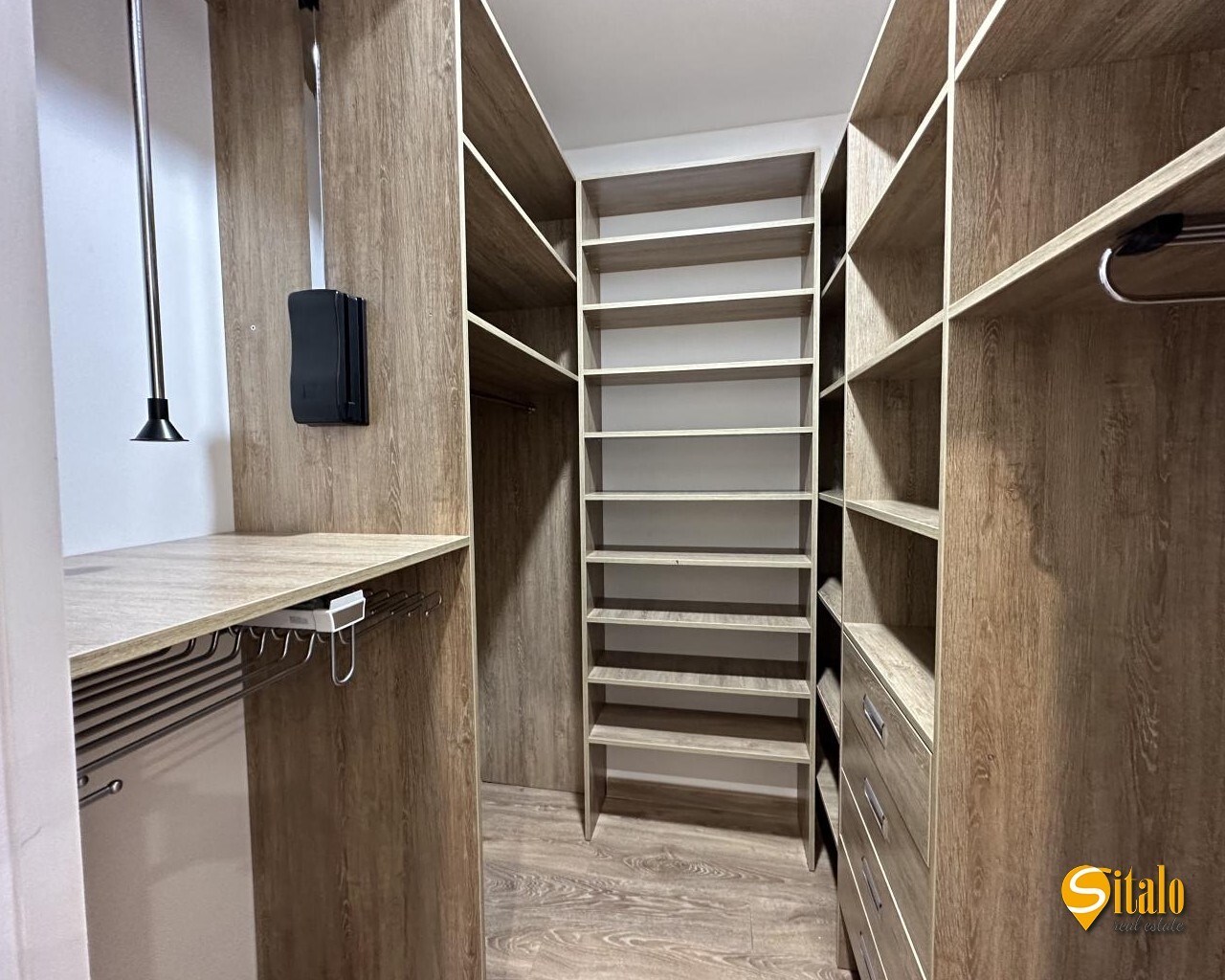 Продаж 3-кімнатної квартири 125 м², Коперника вул., 3