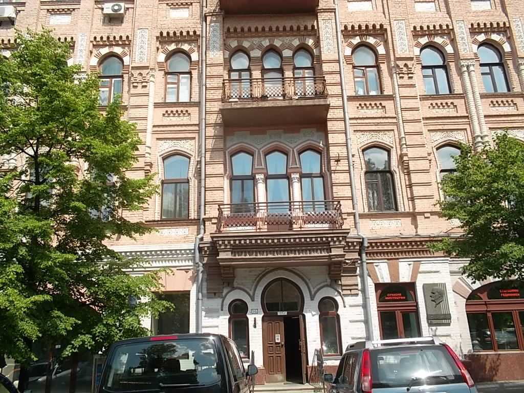 Продаж офісу 110 м², Ольгинська, 2/1