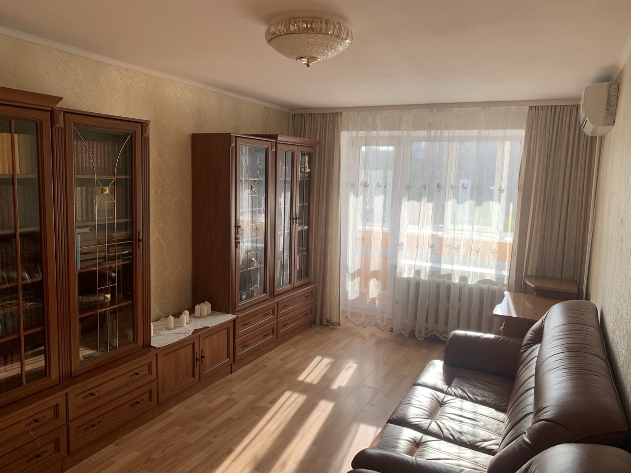 Продаж 2-кімнатної квартири 65 м², Драгоманова вул., 23Б