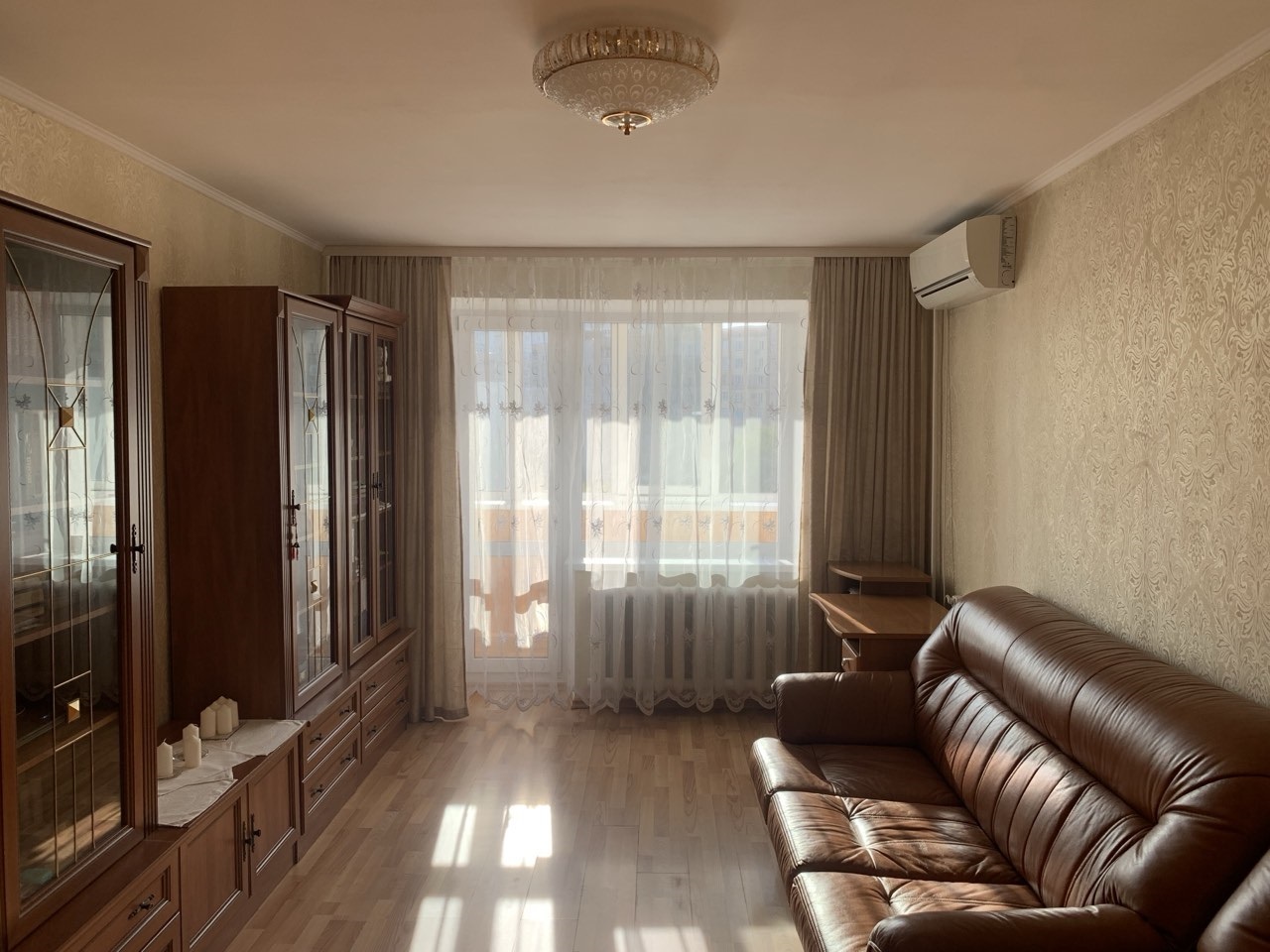 Продаж 2-кімнатної квартири 65 м², Драгоманова вул., 23Б