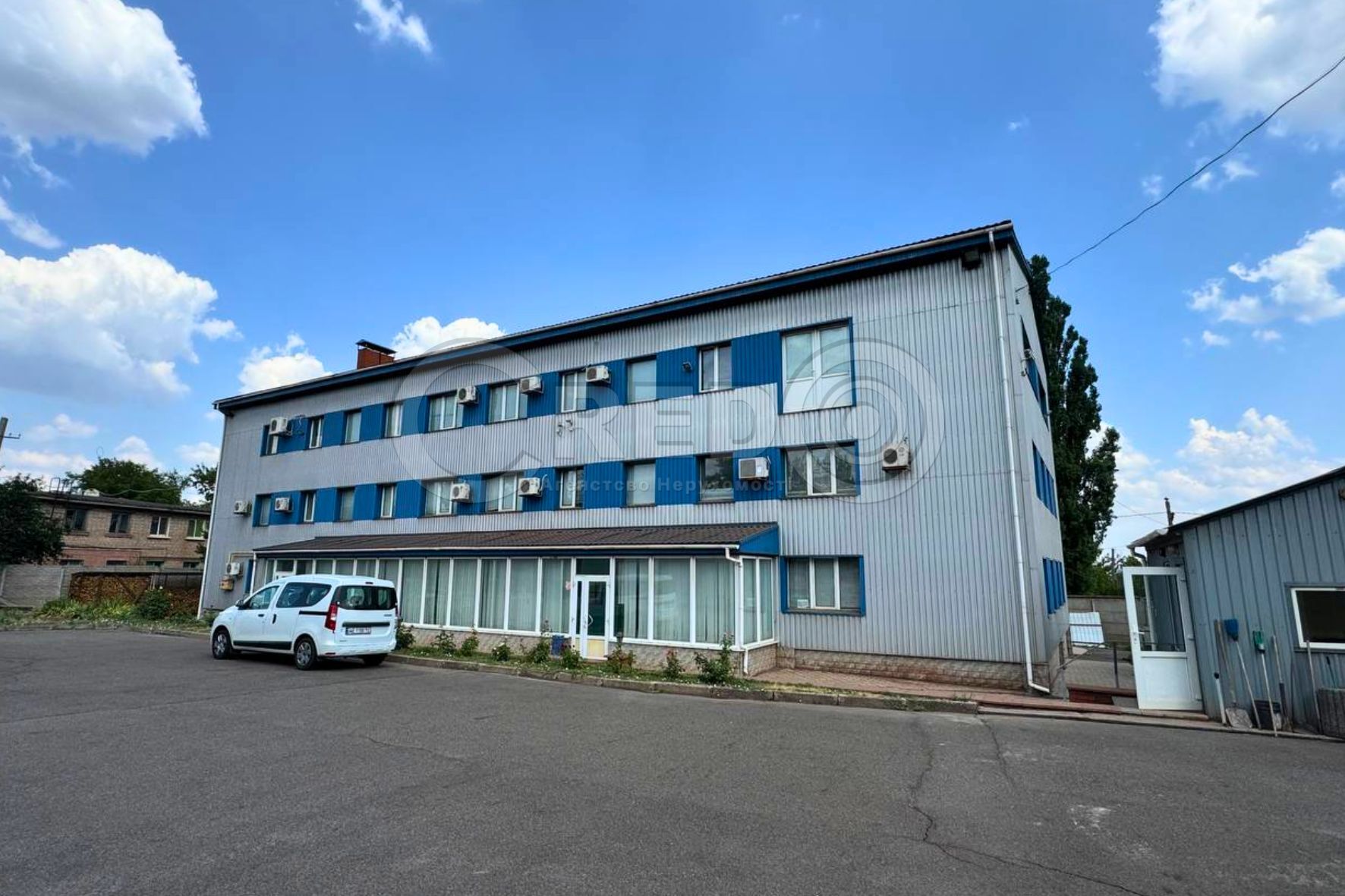Продажа офисно-производственого комплекса 1108.5 м², Меркулова ул.