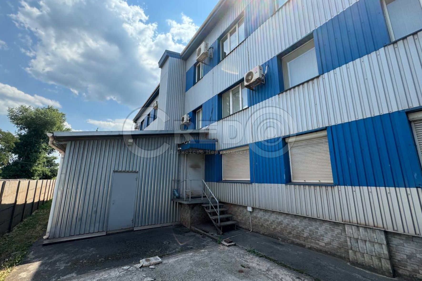 Продажа офисно-производственого комплекса 1108.5 м², Меркулова ул.