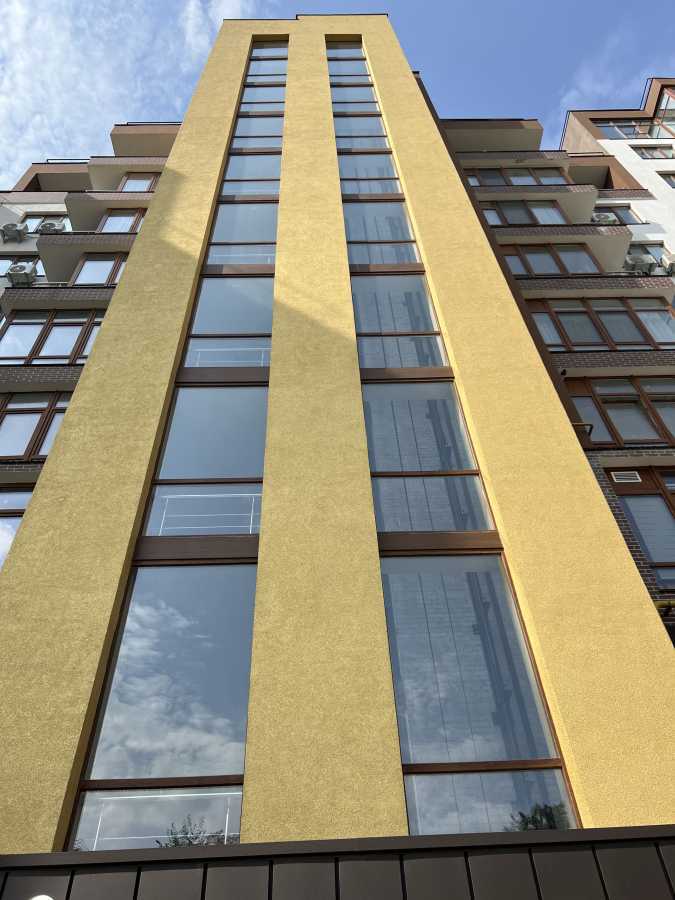 Продаж 3-кімнатної квартири 117 м², Монастирська вул., 41