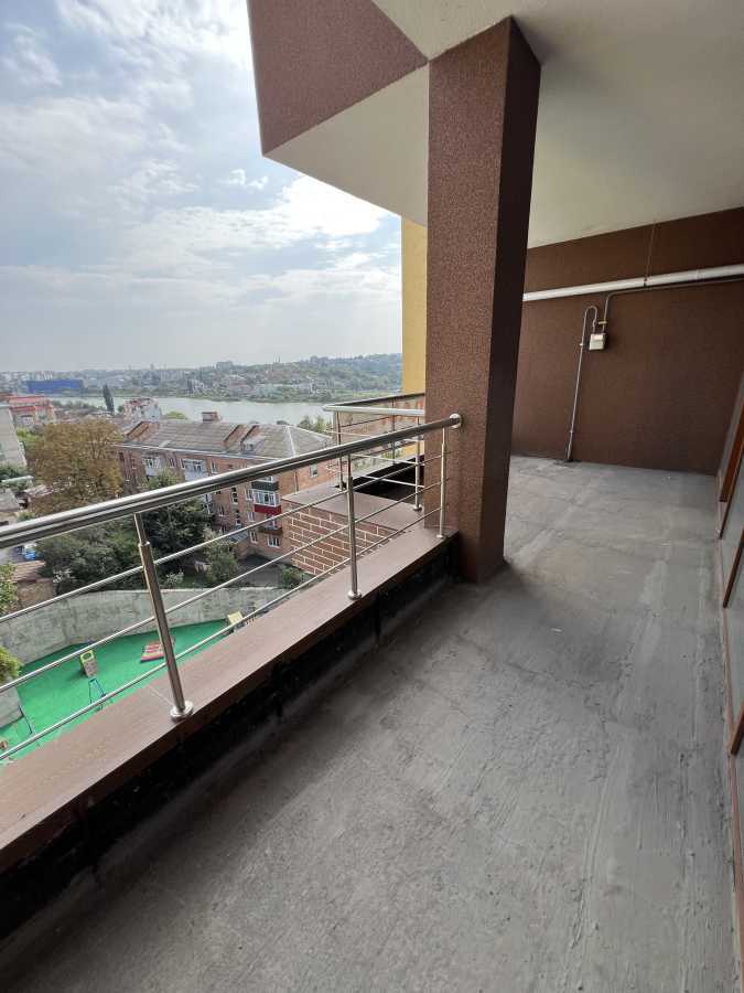 Продаж 3-кімнатної квартири 117 м², Монастирська вул., 41