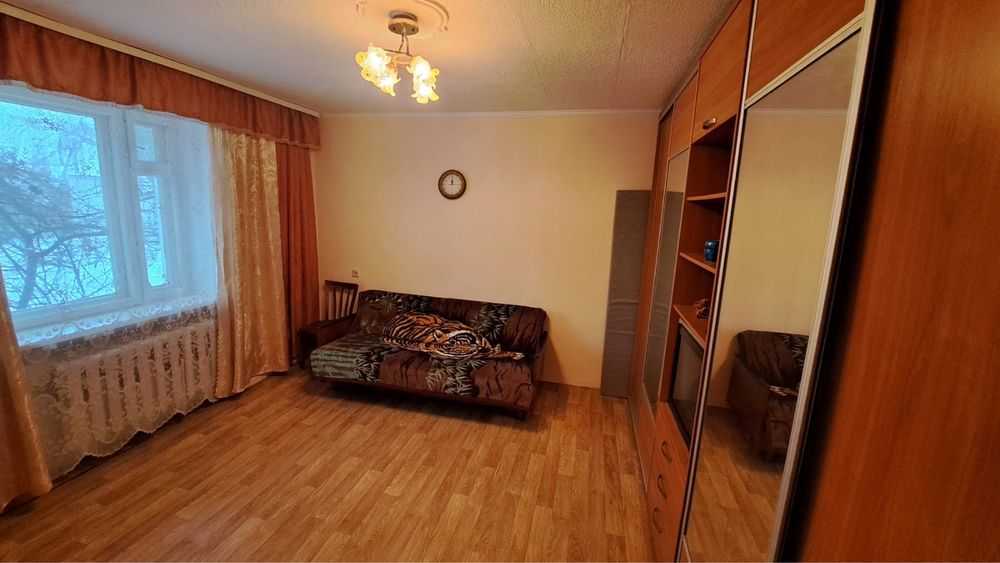 Продаж 1-кімнатної квартири 30 м², Гетьмана Полуботка вул.