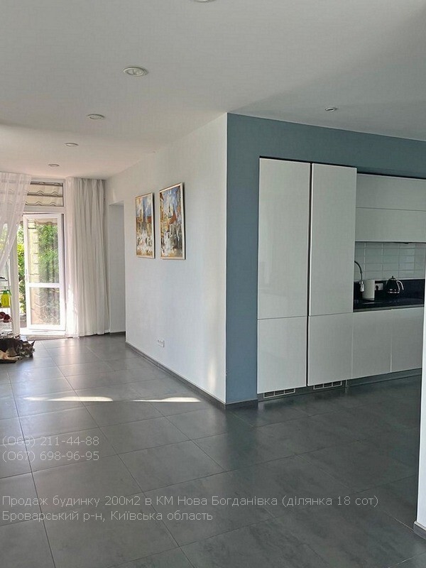 Продажа коттеджа 255 м²