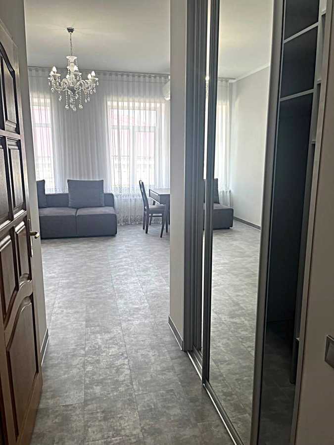 Аренда 2-комнатной квартиры 55 м², Константиновская ул., 22/17