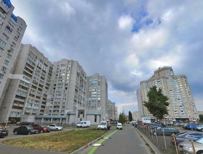 Продажа 2-комнатной квартиры 65 м², Драгоманова ул., 23Б