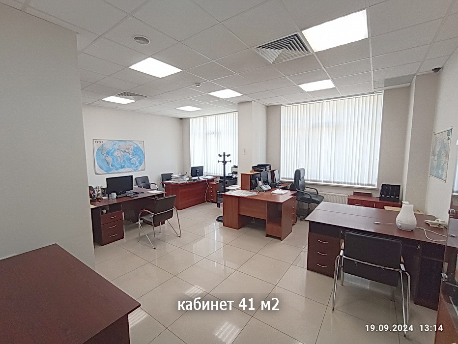 Оренда офісу 225 м², Полтавська вул., 10