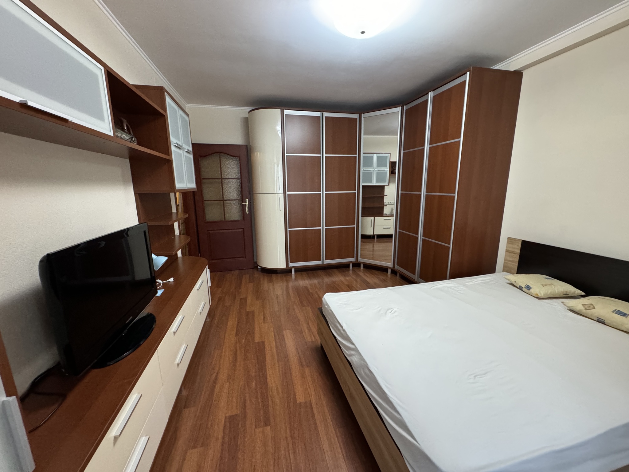 Аренда 2-комнатной квартиры 54 м², Богдана Хмельницкого ул., 39