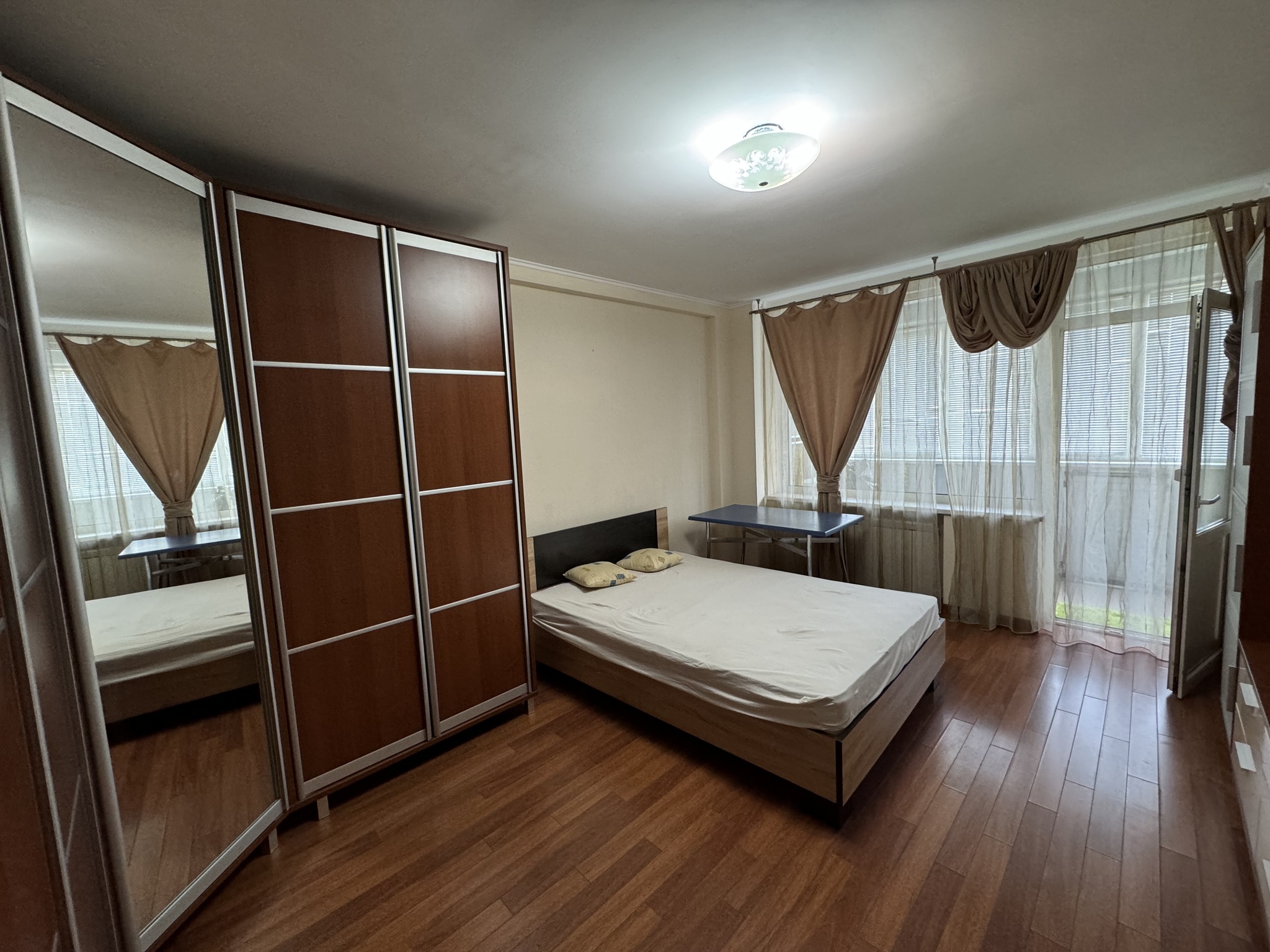 Аренда 2-комнатной квартиры 54 м², Богдана Хмельницкого ул., 39
