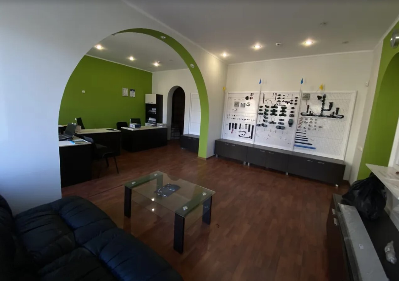 Продаж приміщення вільного призначення 67 м², Короленка пров.