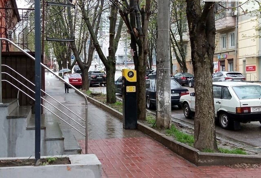 Продаж приміщення вільного призначення 67 м², Короленка пров.