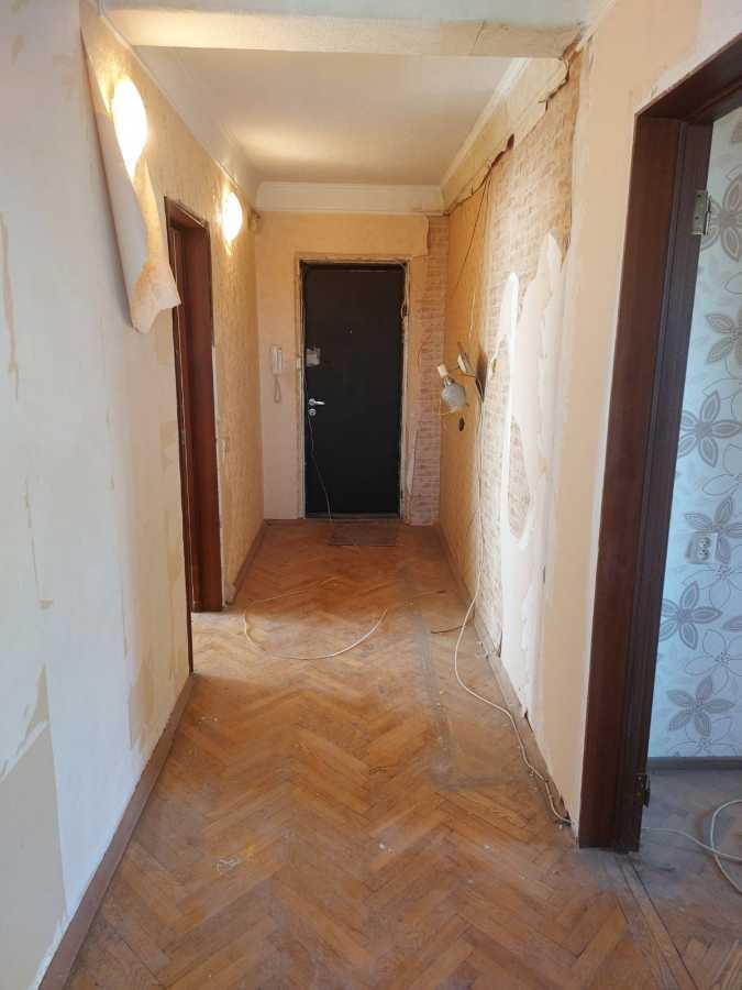 Продаж 2-кімнатної квартири 60 м², Петропавлівська вул., 6