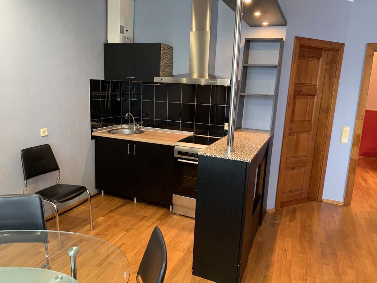 Продаж 1-кімнатної квартири 49 м², Шолуденка вул., 6В