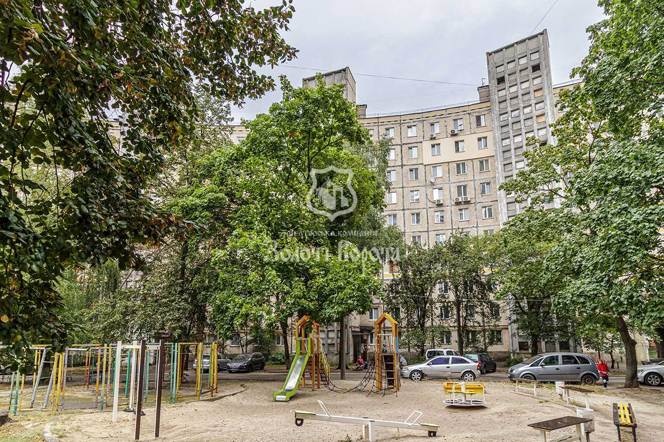 Продаж 3-кімнатної квартири 61.4 м², Василя Порика просп., 15