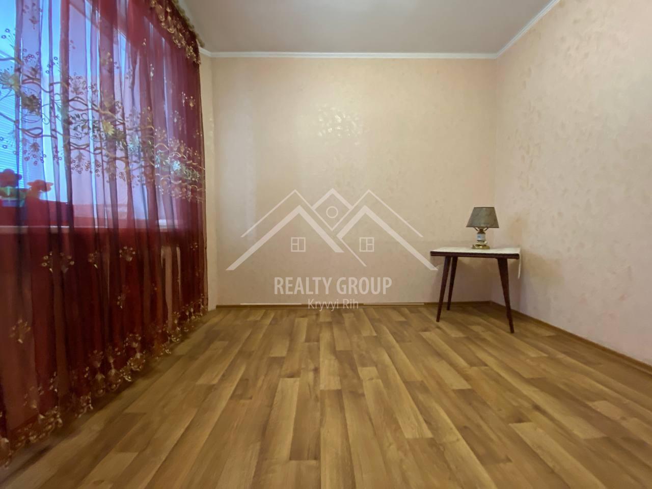 Продаж 3-кімнатної квартири 56.2 м², Заречная вул.