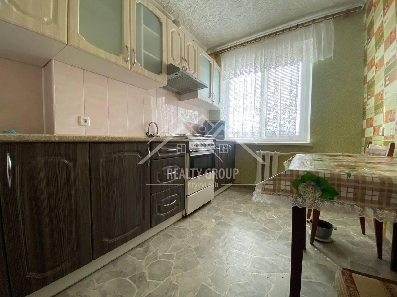 Продаж 3-кімнатної квартири 56.2 м², Заречная вул.