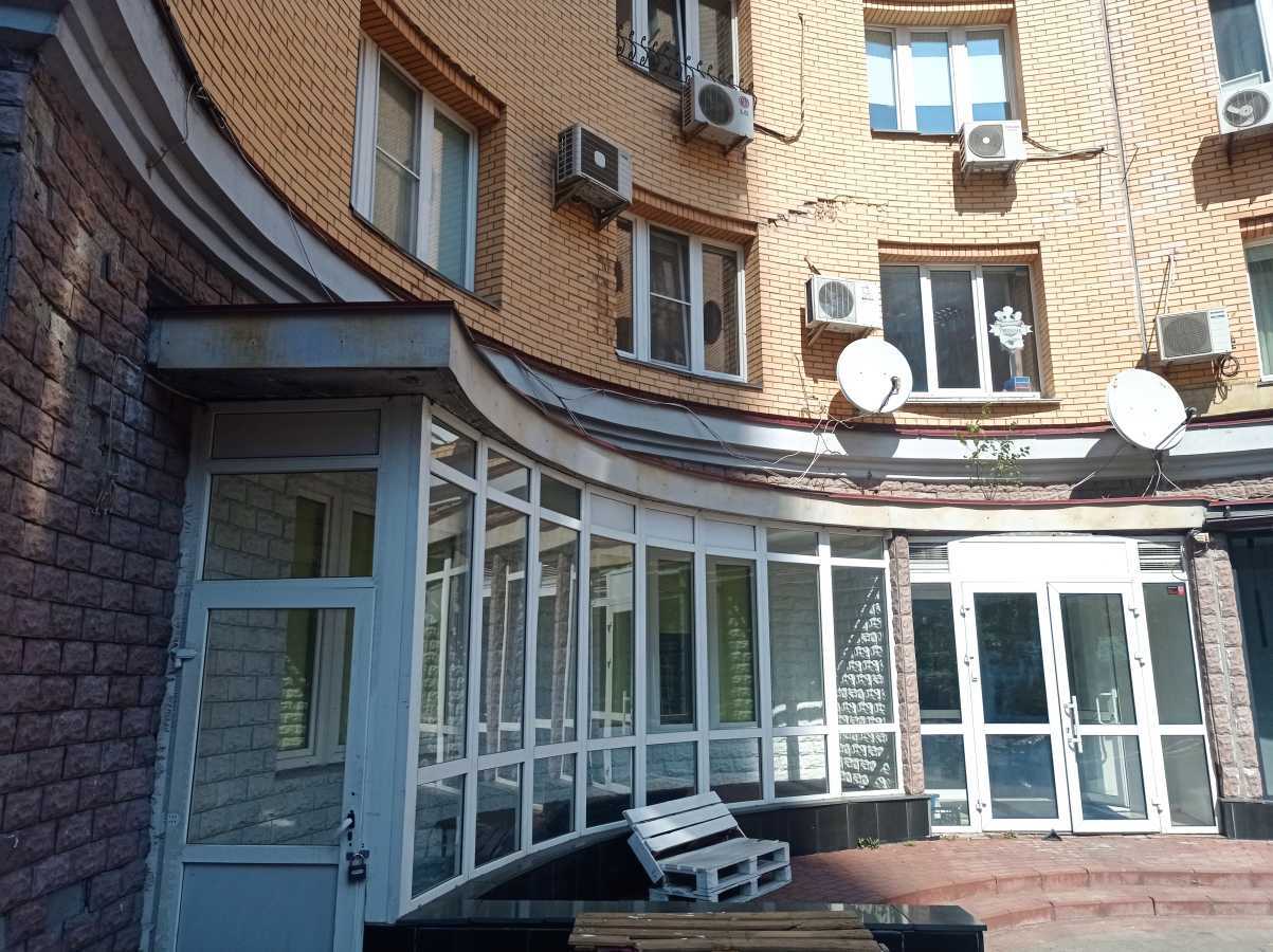 Оренда офісу 173.4 м², Героїв Сталінграда просп., 6 К8