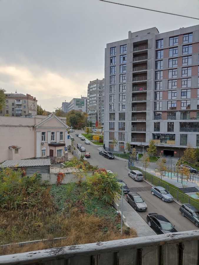 Продаж 1-кімнатної квартири 35 м², Лесі Українки вул., 1