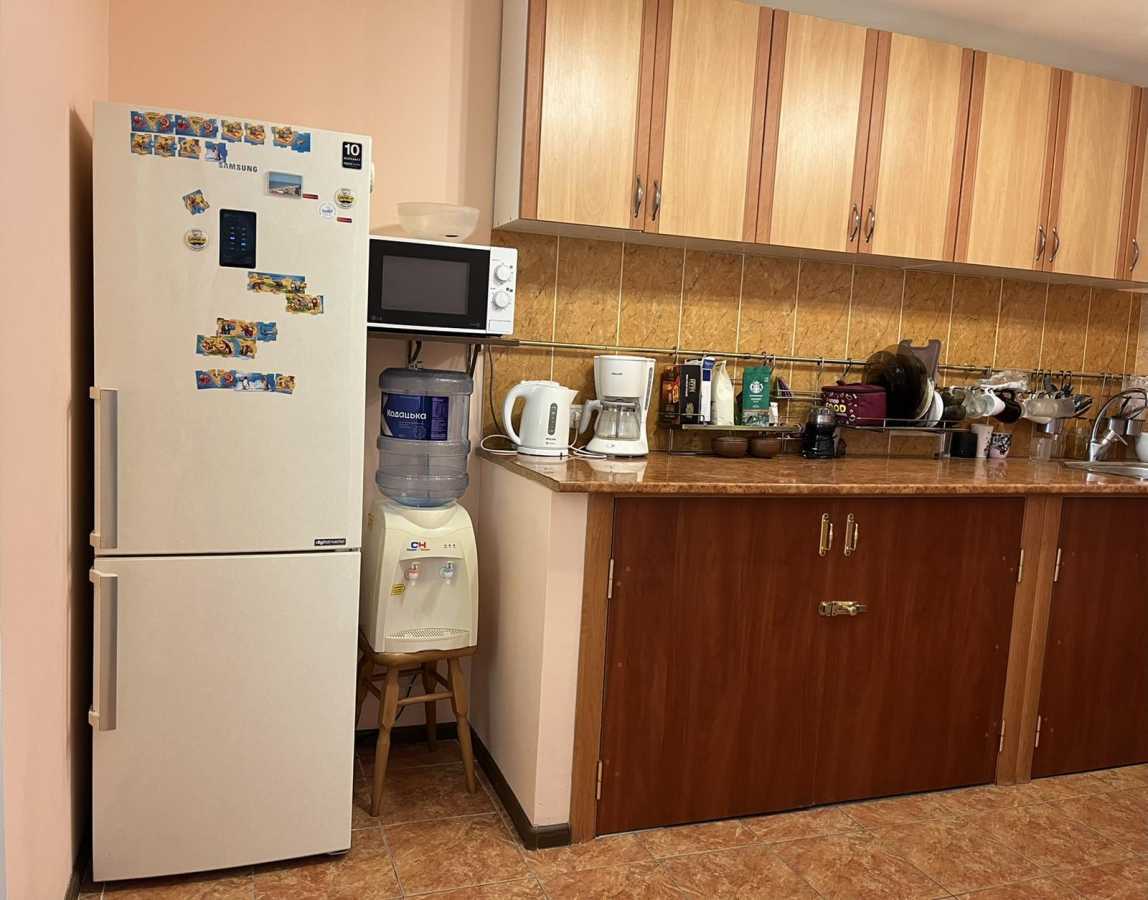 Оренда офісу 80 м², Срібнокільська вул., 22