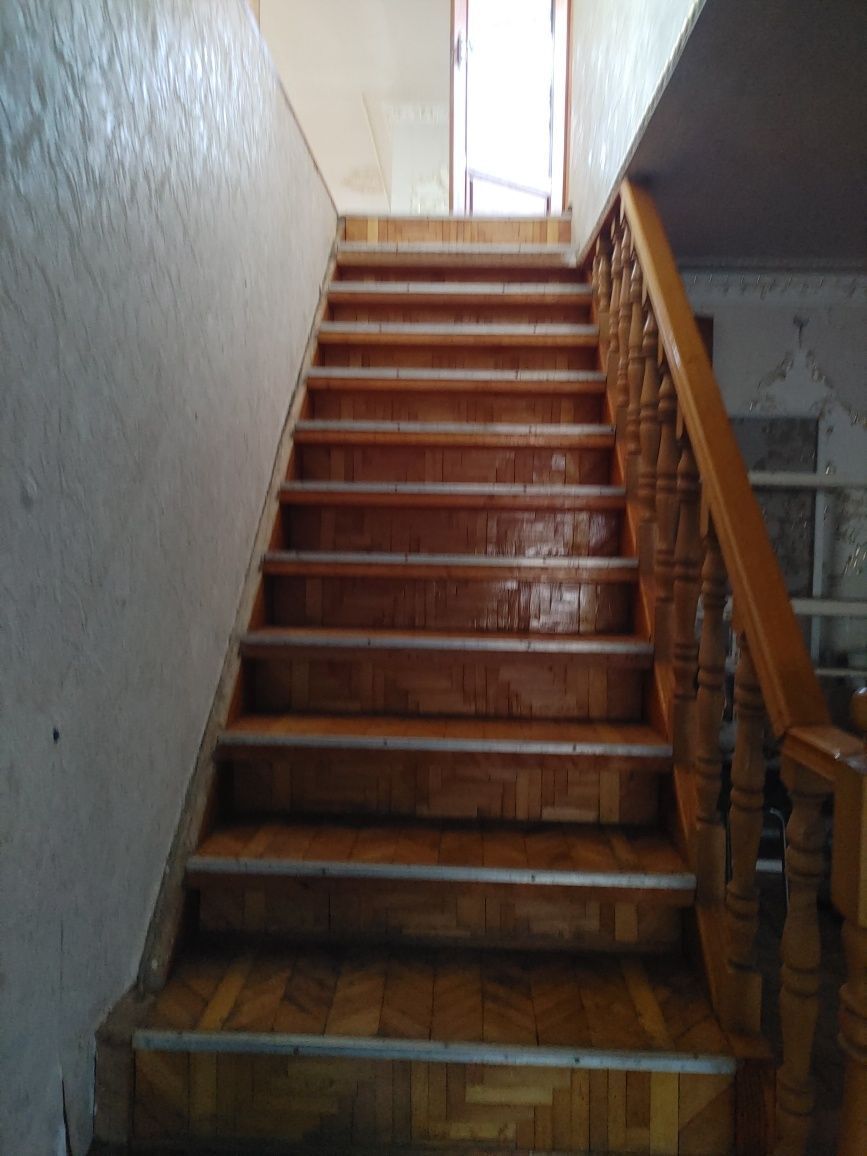 Оренда будинку 350 м², Петриківська вул.