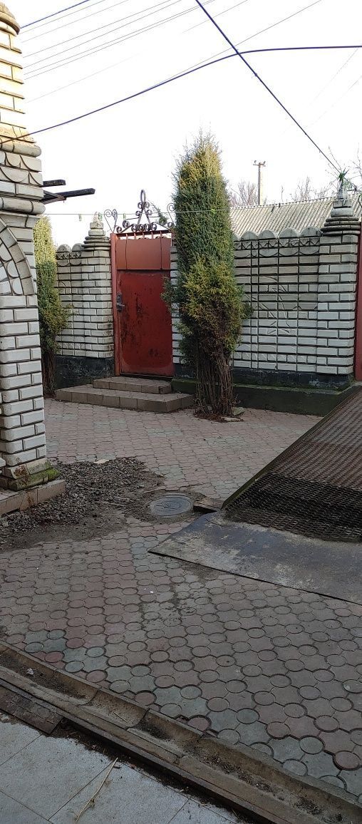 Оренда будинку 350 м², Петриківська вул.