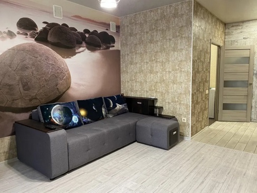 Аренда 1-комнатной квартиры 52 м², Владимира Антоновича ул., 36А