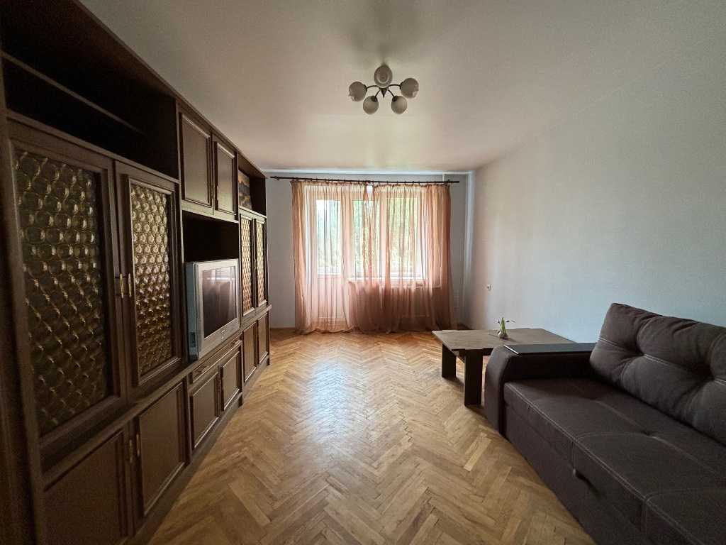 Продаж 2-кімнатної квартири 52 м², Невська вул., 7Б