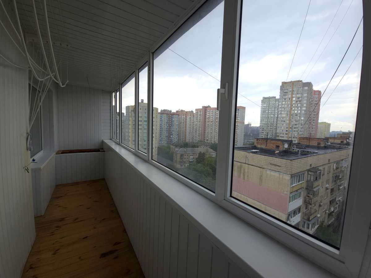 Продажа 2-комнатной квартиры 52 м², Науки просп., 9