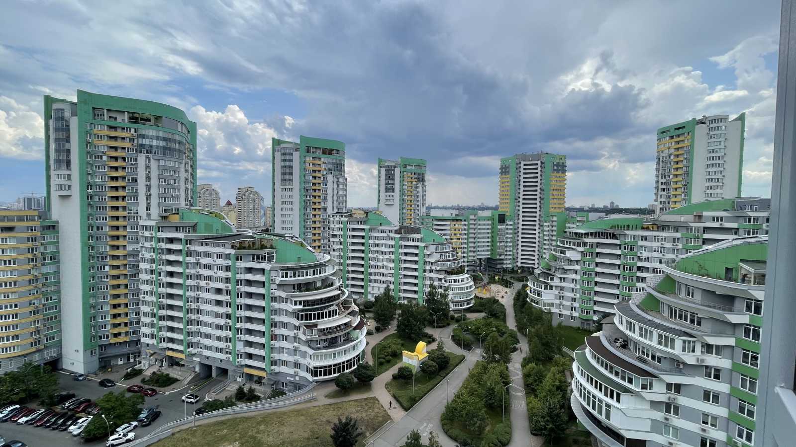 Продажа 3-комнатной квартиры 95 м², Вышгородская ул., 45/4