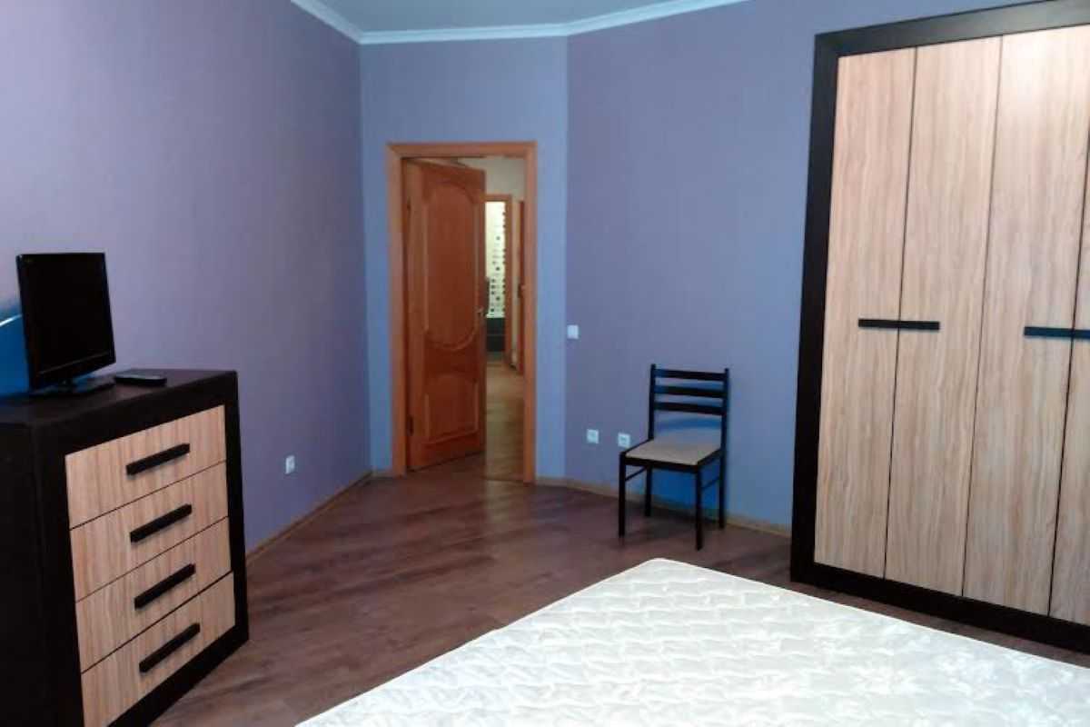 Продаж 2-кімнатної квартири 87 м², Єлизавети Чавдар вул., 1