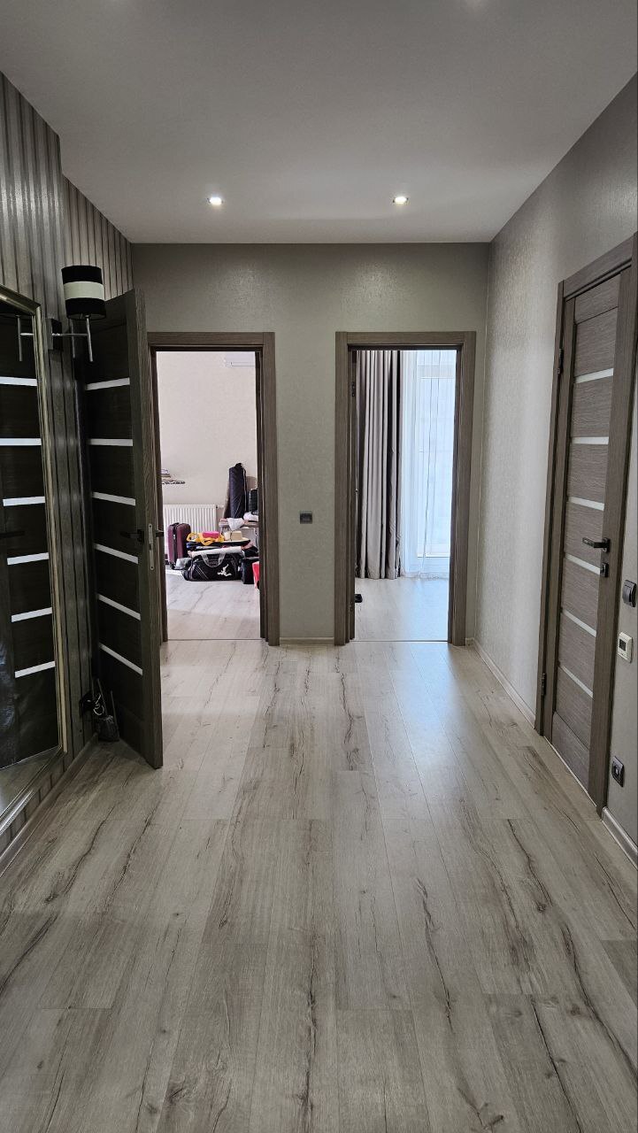 Продажа 3-комнатной квартиры 95 м², Драгоманова ул., 2А